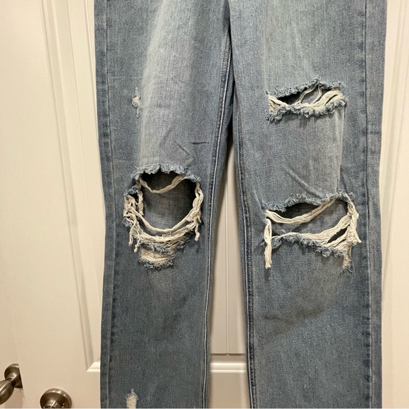 JBD. Just Black Denim.  Distressed Jean. Size 26 - Picture 2 of 10